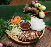 Thai Grilled Pork Neck Hand Rolls