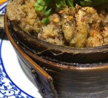 Steamed Pork Intestines with Rice Flour