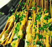 Rolling Stone Roast Duck Intestine