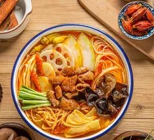 Spicy Pepper Pork Intestine Rice Noodles