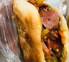 Braised Pork Pocket Bread