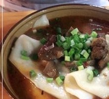 Pork Rib Noodle with Sauce