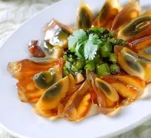 Green Pepper and Century Egg