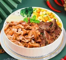 Pork Elbow and Intestine Rice Bowl