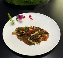 Scallion Stir-fried Yellow Jellyfish