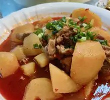 Stewed Pork Ribs with Potatoes