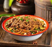 Meat Sauce and Mashed Potato Noodles