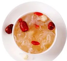 Rock Sugar Silver Ear Soup