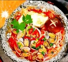 Spicy and Sour Clam Rice Noodles