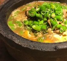 Stoneware Tofu and Beef Stir-fry