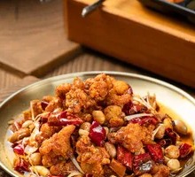 Spicy Stir-fried Chicken Gizzards