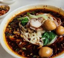 Braised Pork Noodles
