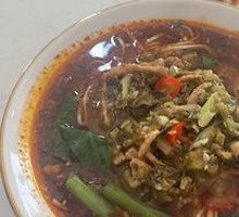Sour Cabbage and Pork Noodles
