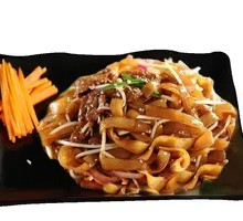Cantonese Fried Rice Noodles