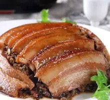 Salted Pork with Preserved Vegetables
