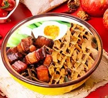 Dried Bamboo Shoot Braised Pork Rice Pot