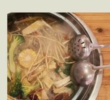 Ganoderma Chicken with Ham