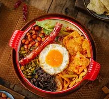 Spicy Snail Rice Noodles