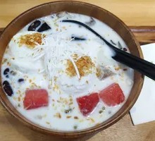 Traditional Coconut Milk Qing Bu Liang