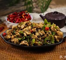 Chicken with Pickled Mustard Greens