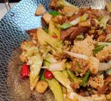 Sweet Pot Stir-Fried Cabbage