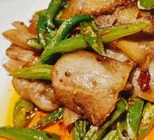 Sichuan-style Pork with Green Peppers