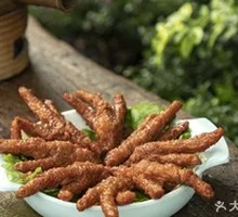 Braised Chicken Feet with Tiger Skin