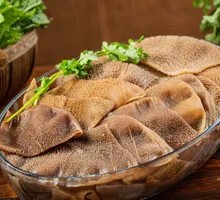 Hand-Torn Fresh Tripe