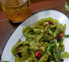 Dry-Fried Bitter Melon