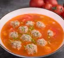 Tomato and Meatball Soup