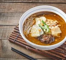Old Jar Sichuan Pickled Vegetable Noodles