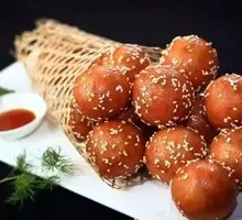 Sugar Oil Dumplings
