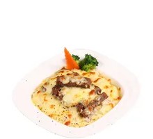 Cheese Baked Black Pepper Beef Pasta