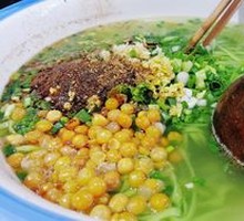 Spicy Beef Noodles with Skin