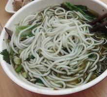 Sour Cabbage Beef Rice Noodles