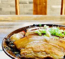 Braised pork with glutinous rice