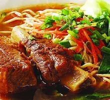 Braised Pork Rib Noodles