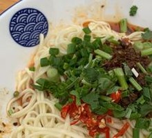 生椒牛肉拌面