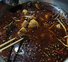 Spicy Pig Intestine and Taro Chicken