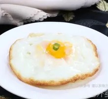 Master-Handcrafted Sun-Fried Egg