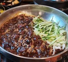 Korean Fried Noodles with Sauce