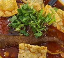 Spicy Chicken Feet and Snail Noodles