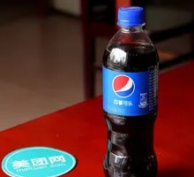 Bai Shi Cola Bottled