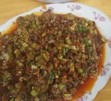 Stewed Pork with Celery