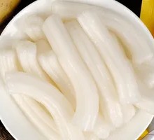 Rice noodle rolls