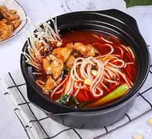 Double Pepper Pig Intestine Noodles