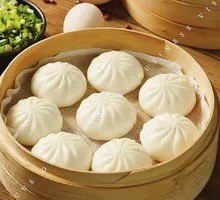 Green Bean Steamed Buns