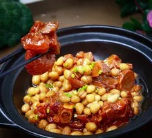 Pork Trotter with Roast Duck