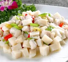 Stir-fried Lotus Root Cubes