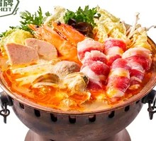 Classic Spicy Beef Hot Pot